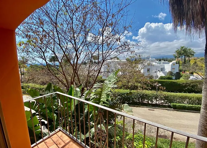 Sunny 2bed Style New Golden Mile Free Parking Wifi & Aircon