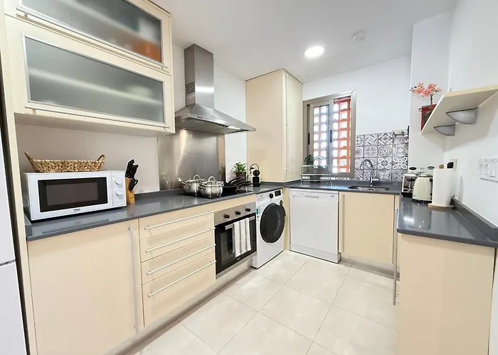 Sunny 2bed Style New Golden Mile Free Parking Wifi & Aircon Estepona