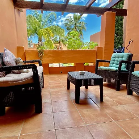 Apartment Sunny 2bed Style New Golden Mile Free Parking Wifi & Aircon Estepona
